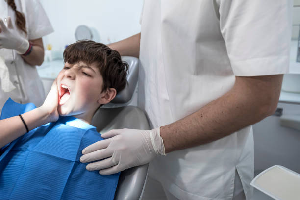 Best Pediatric Emergency Dentist in Pasadena Hills, MO
